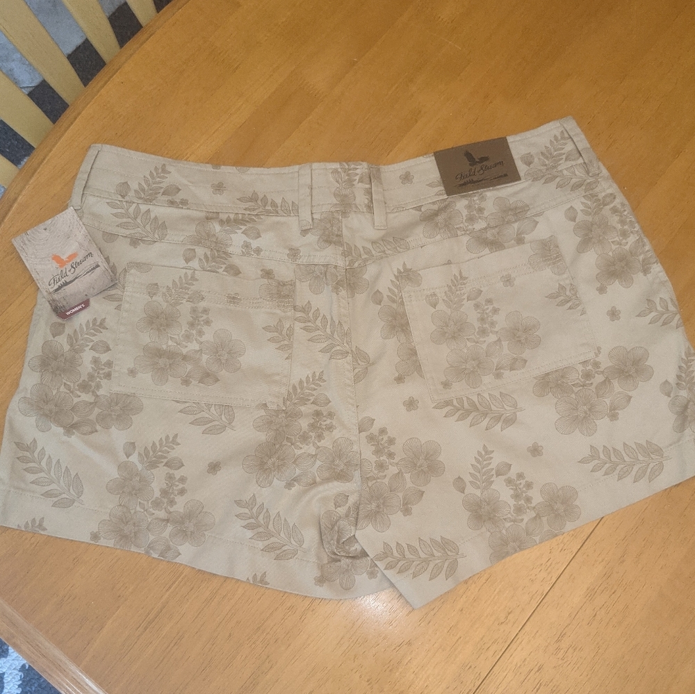 Field & Stream Shorts - Picture 2 of 8